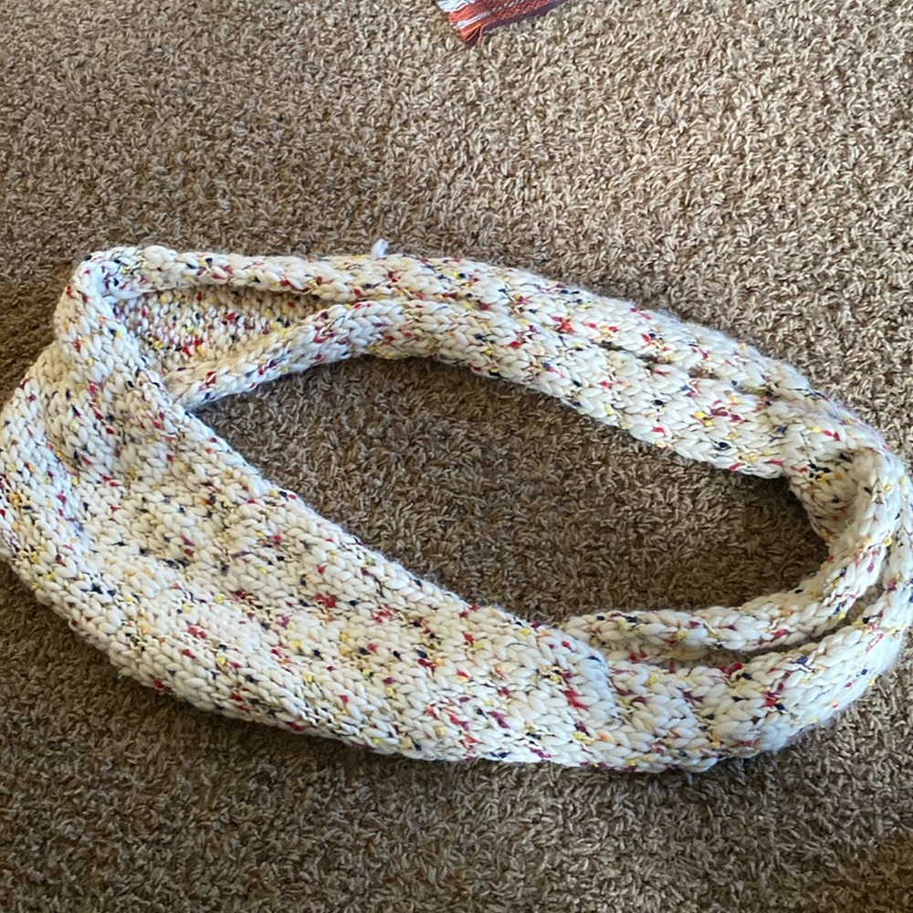 Wrap scarf
